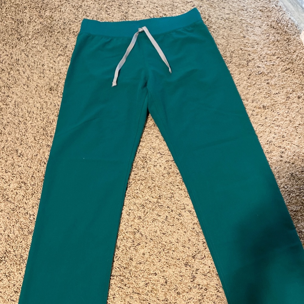 Figs hunter green Livingston scrub pants